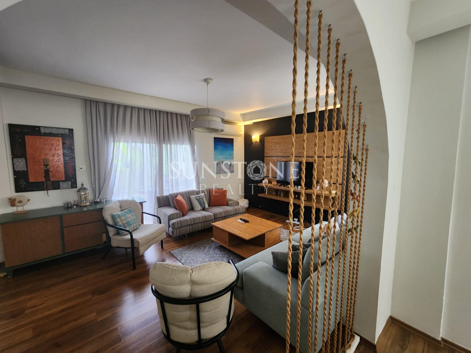 Kıbrıs Girne Bellapais 'da Dağ ve Deniz Manzaralı Full Eşyalı 3+1 Kiralık Villa  7