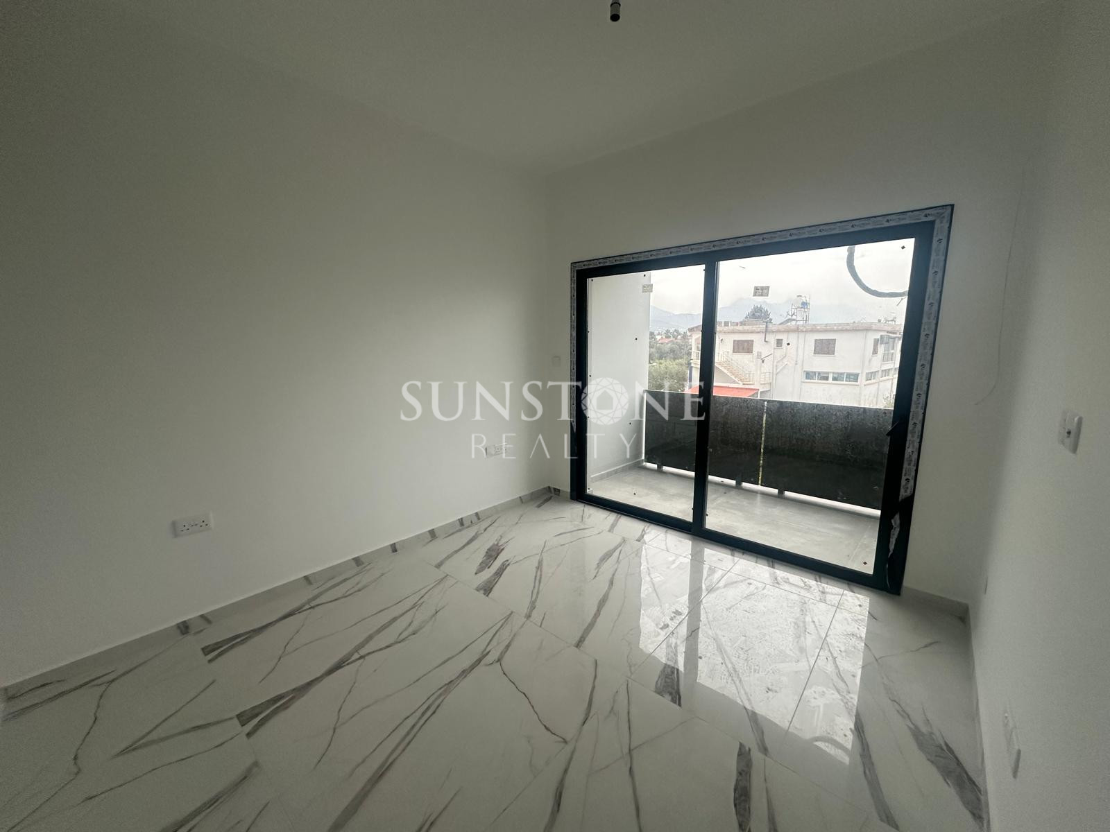 Kıbrıs Girne Çatalköy'de 2+1 Yeni Daireler 10