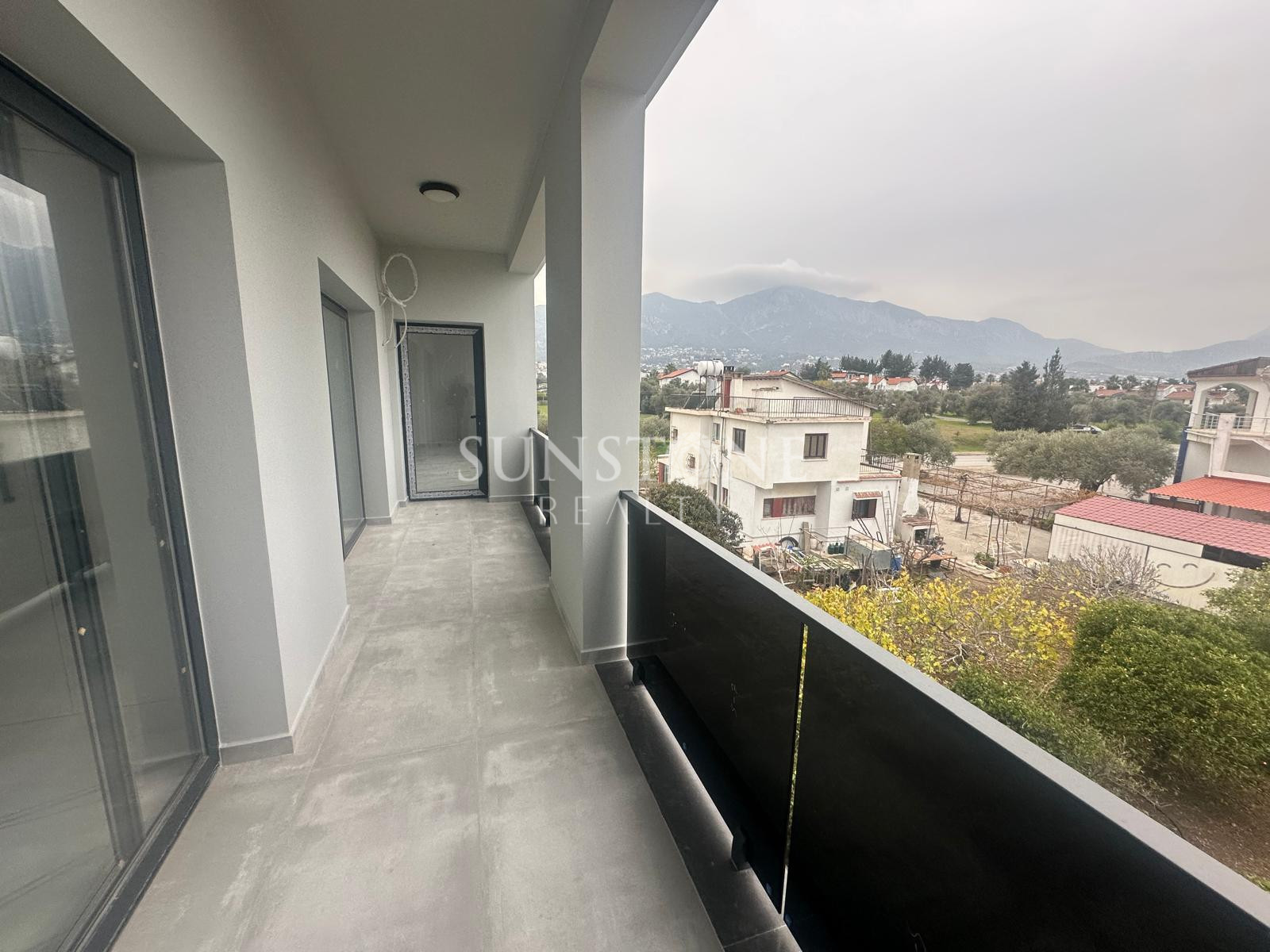 Kıbrıs Girne Çatalköy'de 2+1 Yeni Daireler 2