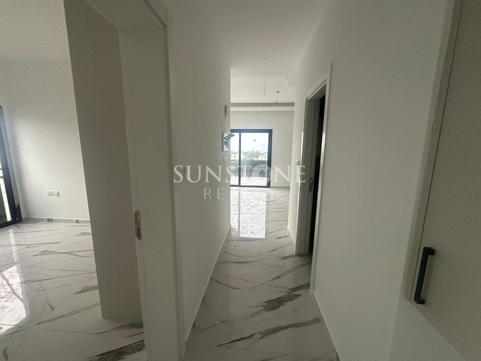 Kıbrıs Girne Çatalköy'de 2+1 Yeni Daireler 9