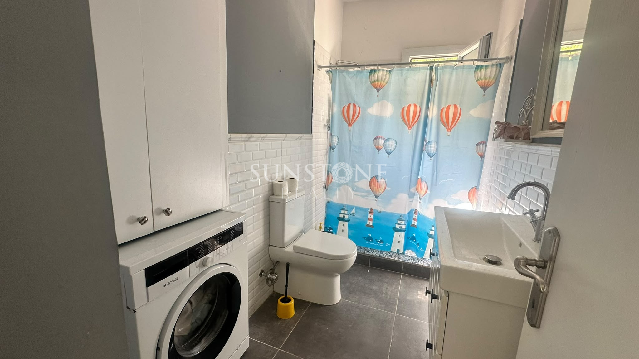 Kıbrıs Girne Edremit'te Ortak Havuzlu Site İçerisinde Full Eşyalı Kiralık 2+1 Daire 9