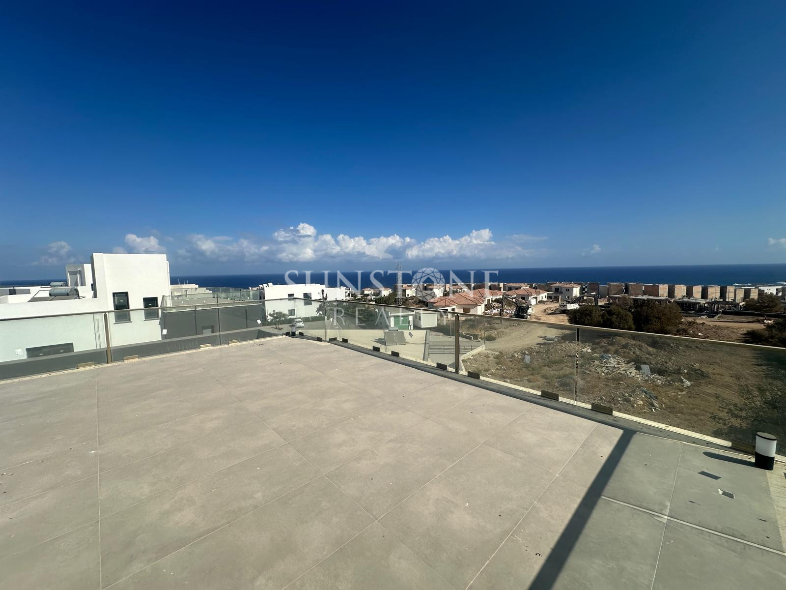 Kıbrıs Girne Esentepe Bölgesinde Satılık 4+1 Villalar 8