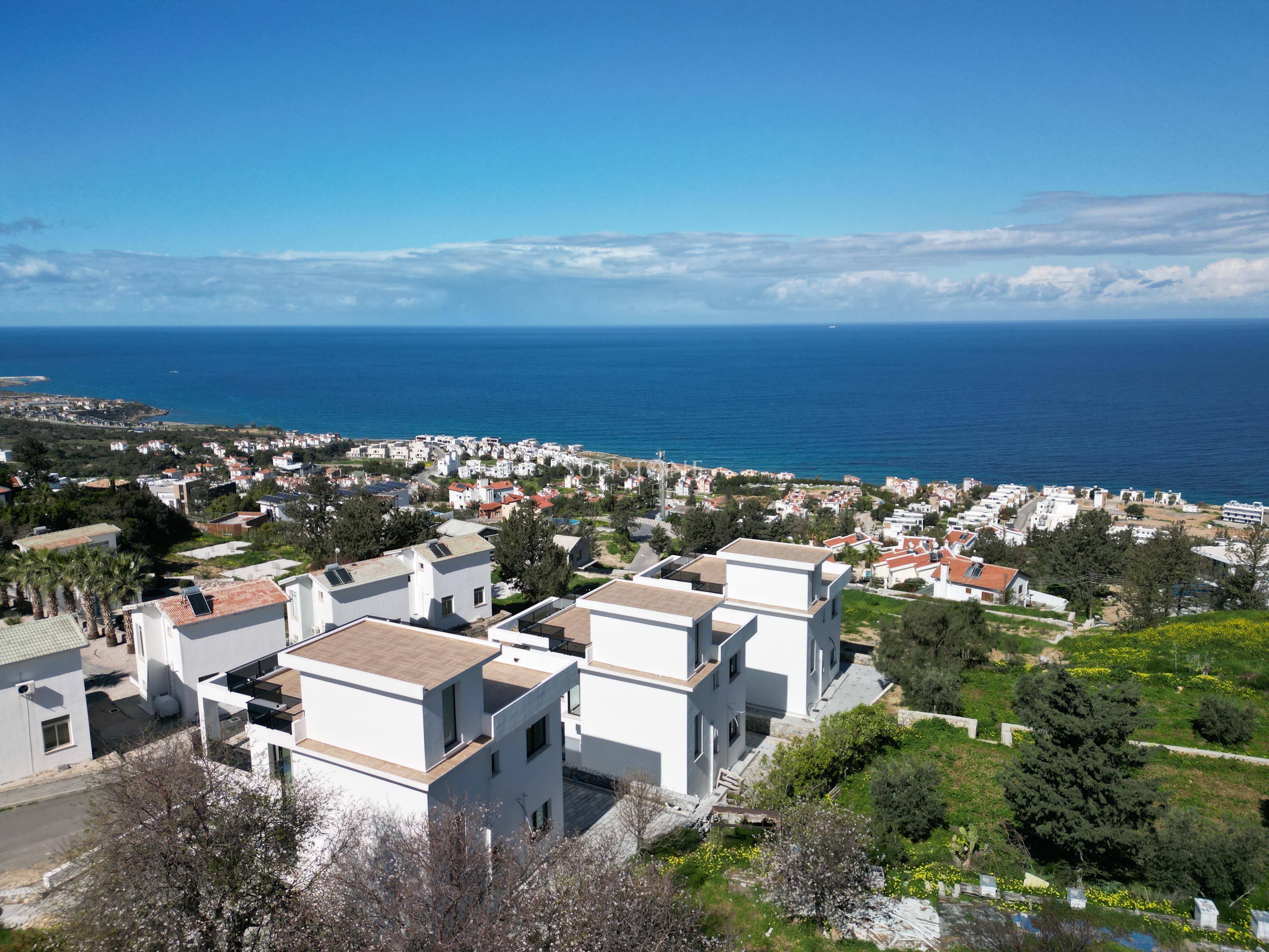 Kıbrıs Girne Esentepe’de Fırsat Fiyatlı Satılık Villa 7