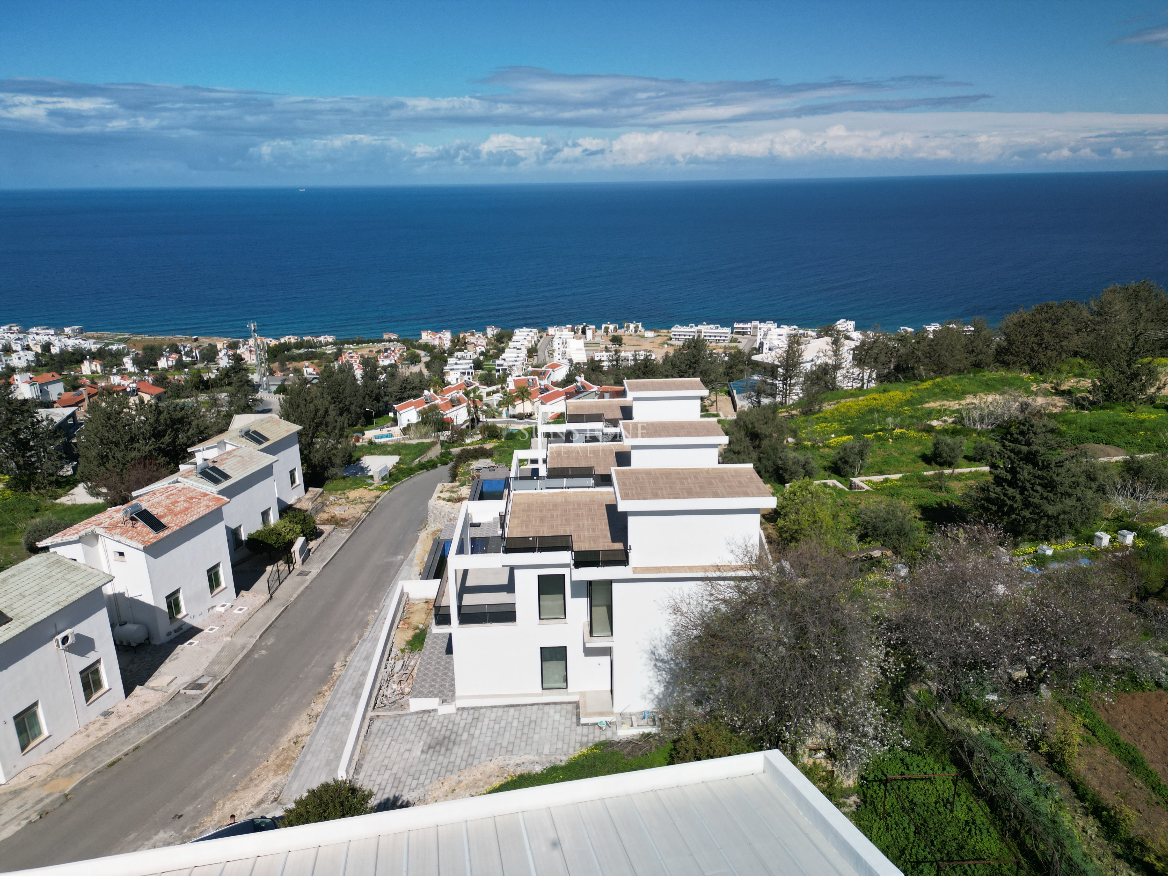 Kıbrıs Girne Esentepe’de Fırsat Fiyatlı Satılık Villa 8