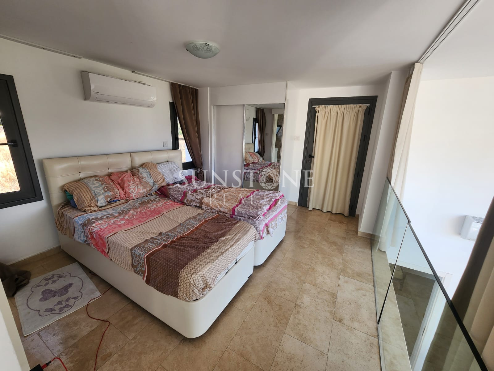 Kıbrıs Girne Karaoğlanoğlu Bölgesinde Denize 400 Metre Mesafede Kiralık 3+1 Daire. 8