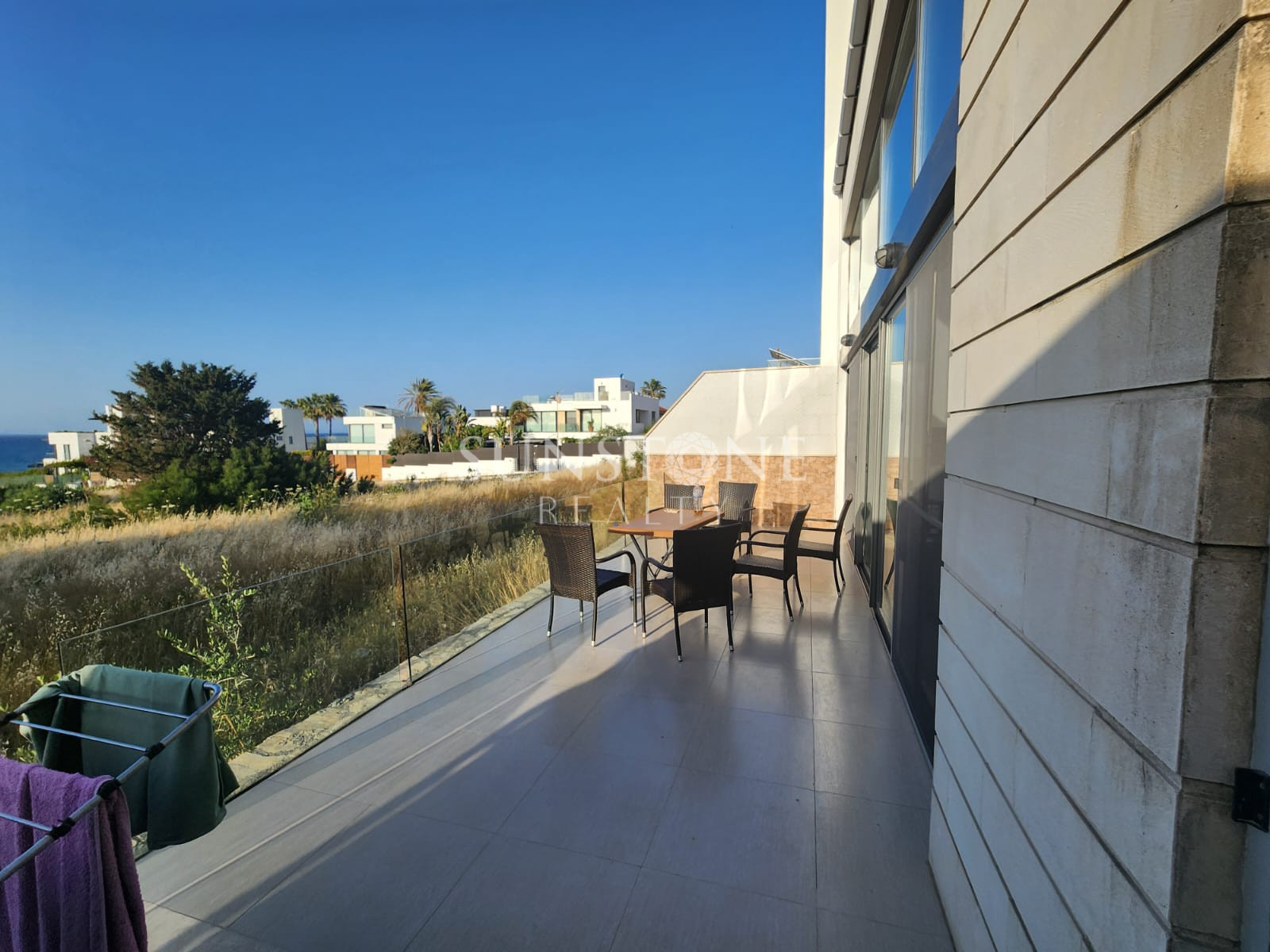 Kıbrıs Girne Karaoğlanoğlu Bölgesinde Denize 400 Metre Mesafede Kiralık 3+1 Daire. 14