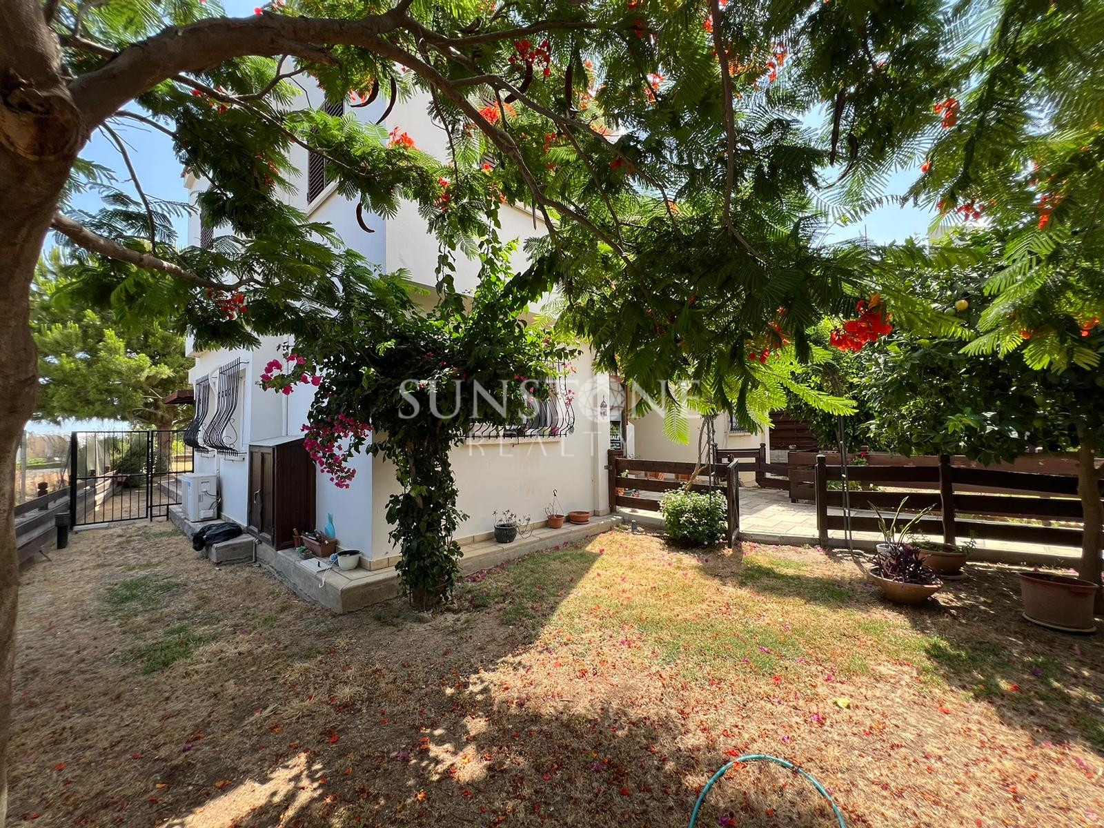 Cyprus Girne Karaoğlanoğlu Site For Sale Opportunity 3+1 Villa 2