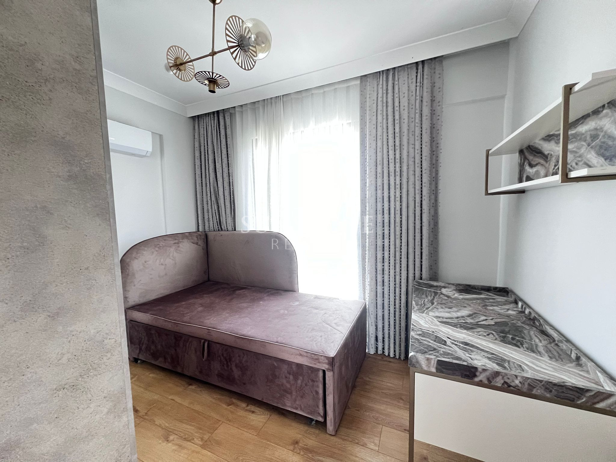 In Cyprus - Kyrenia - Karaoğlanoğlu, within a complex with a pool, fully furnished, for rent 3+1 loft apartment in the hotel area 7