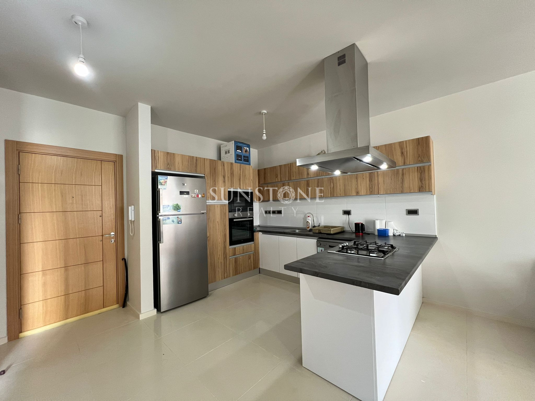 Kıbrıs Girne Merkez Full Eşyalı Muhteşem Lokasyonda Satılık 1+1 Daire 3
