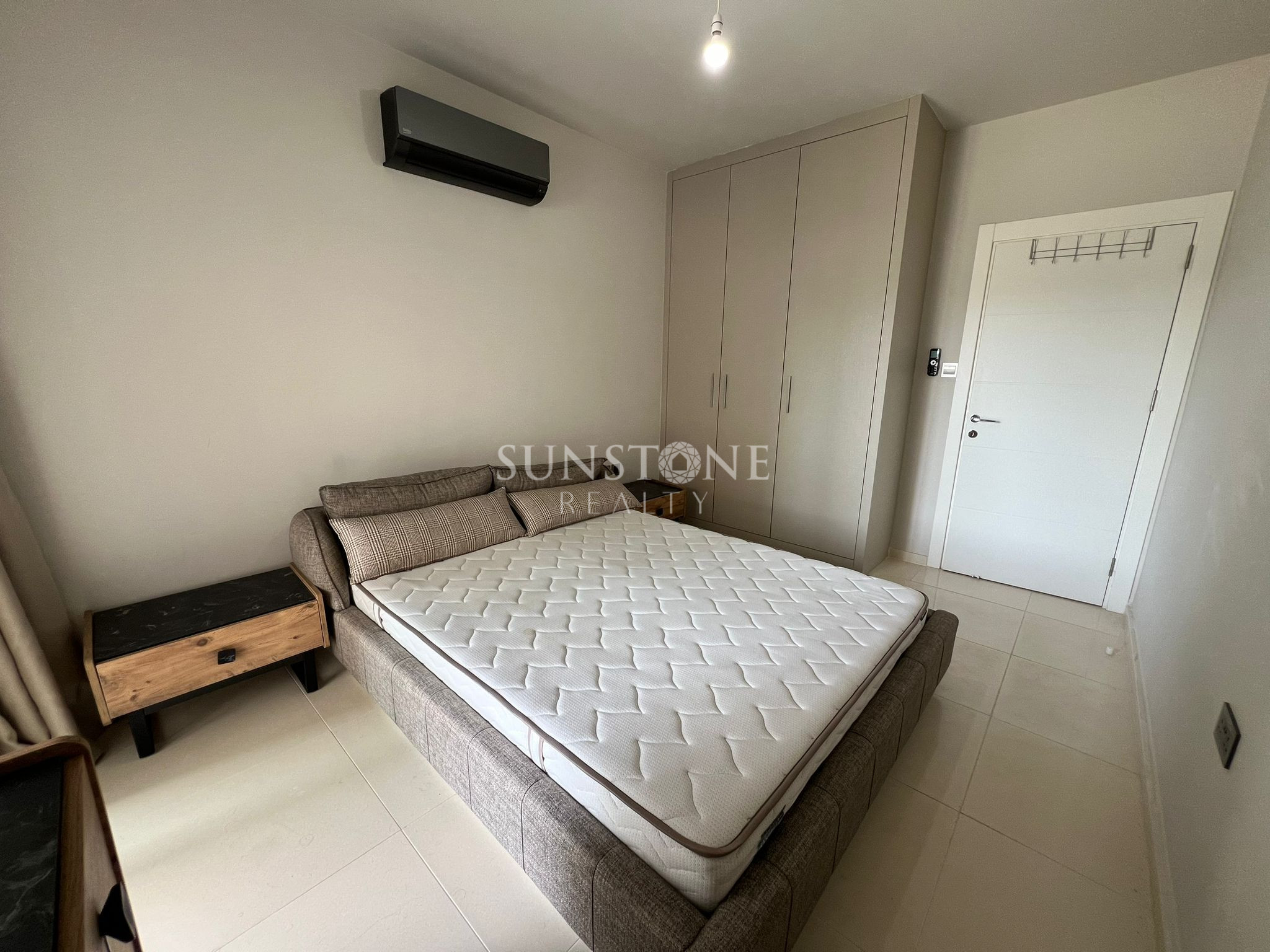 Kıbrıs Girne Merkez Full Eşyalı Muhteşem Lokasyonda Satılık 1+1 Daire 4