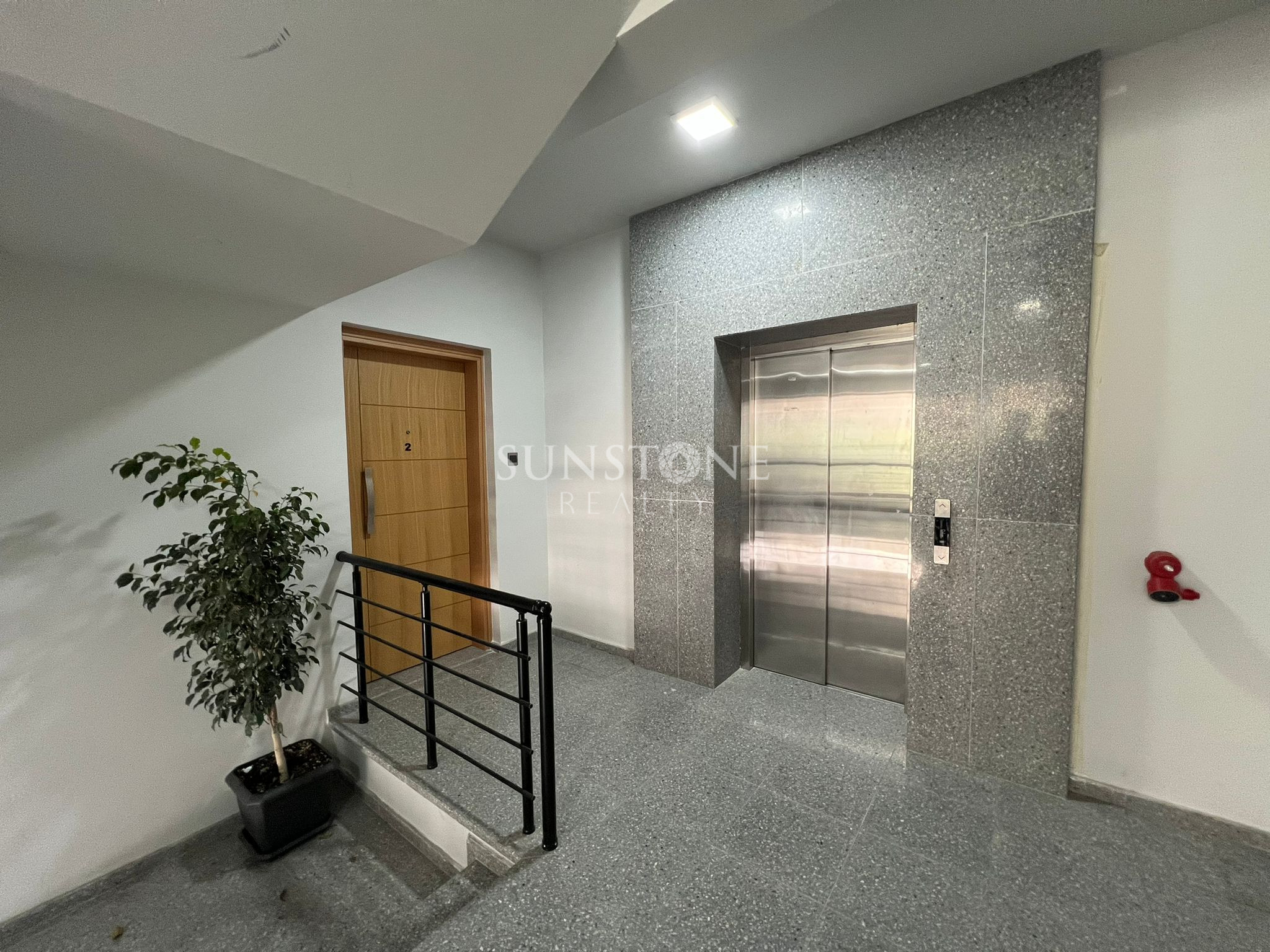 Kıbrıs Girne Merkez Full Eşyalı Muhteşem Lokasyonda Satılık 1+1 Daire 9