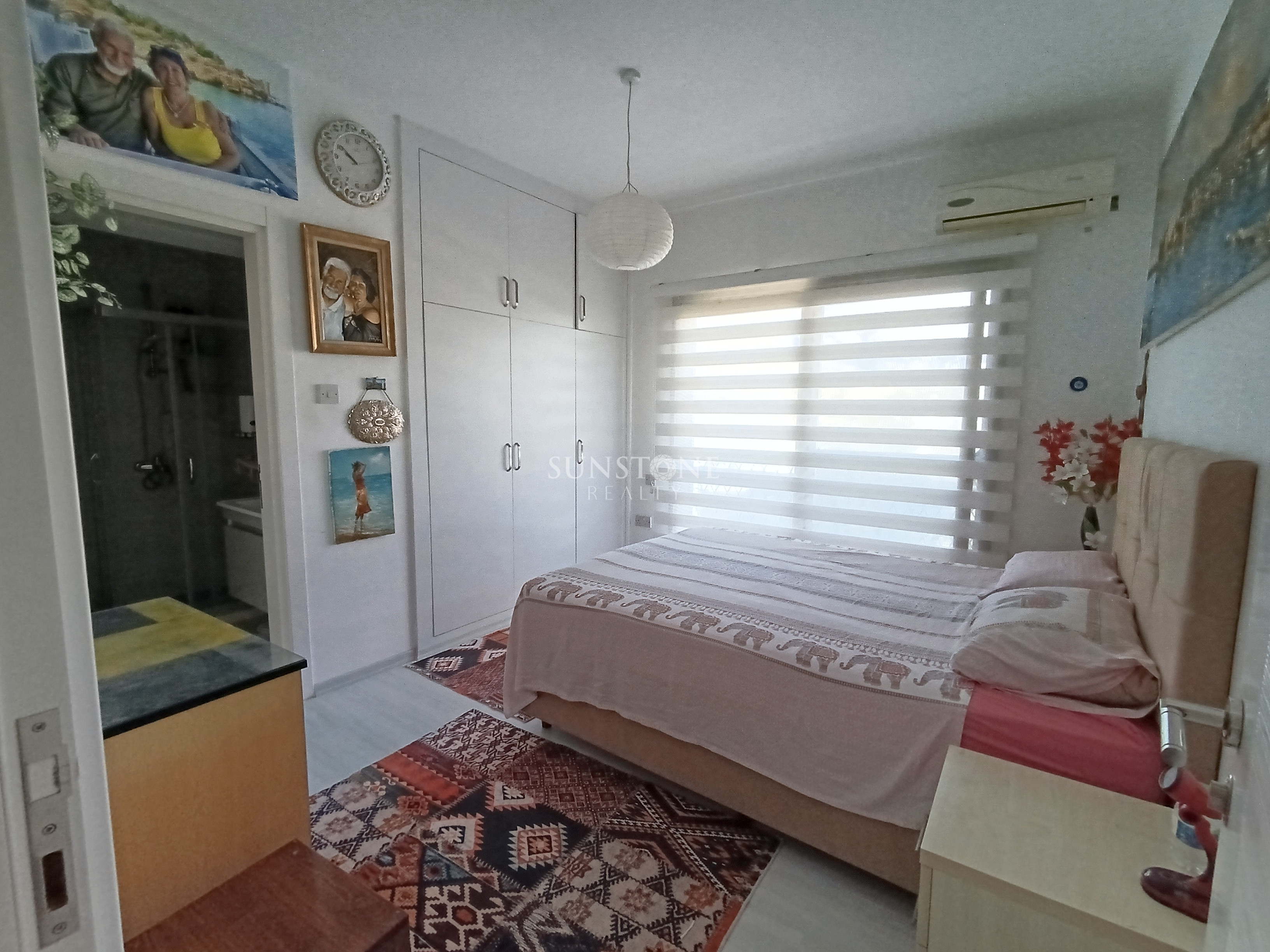 Kıbrıs Girne Merkez'de Satılık Türk Tapulu, Deniz Manzaralı 3+1 Daire 13