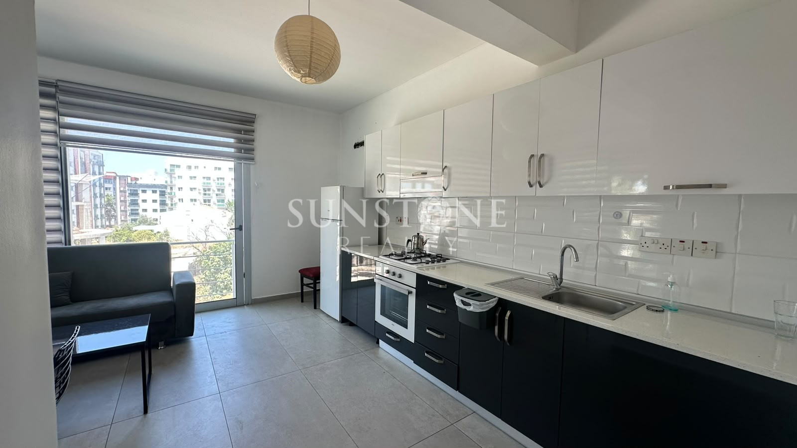 Kıbrıs Girne Merkez'de Full Eşyalı Kiralık 1+1 Daire  3