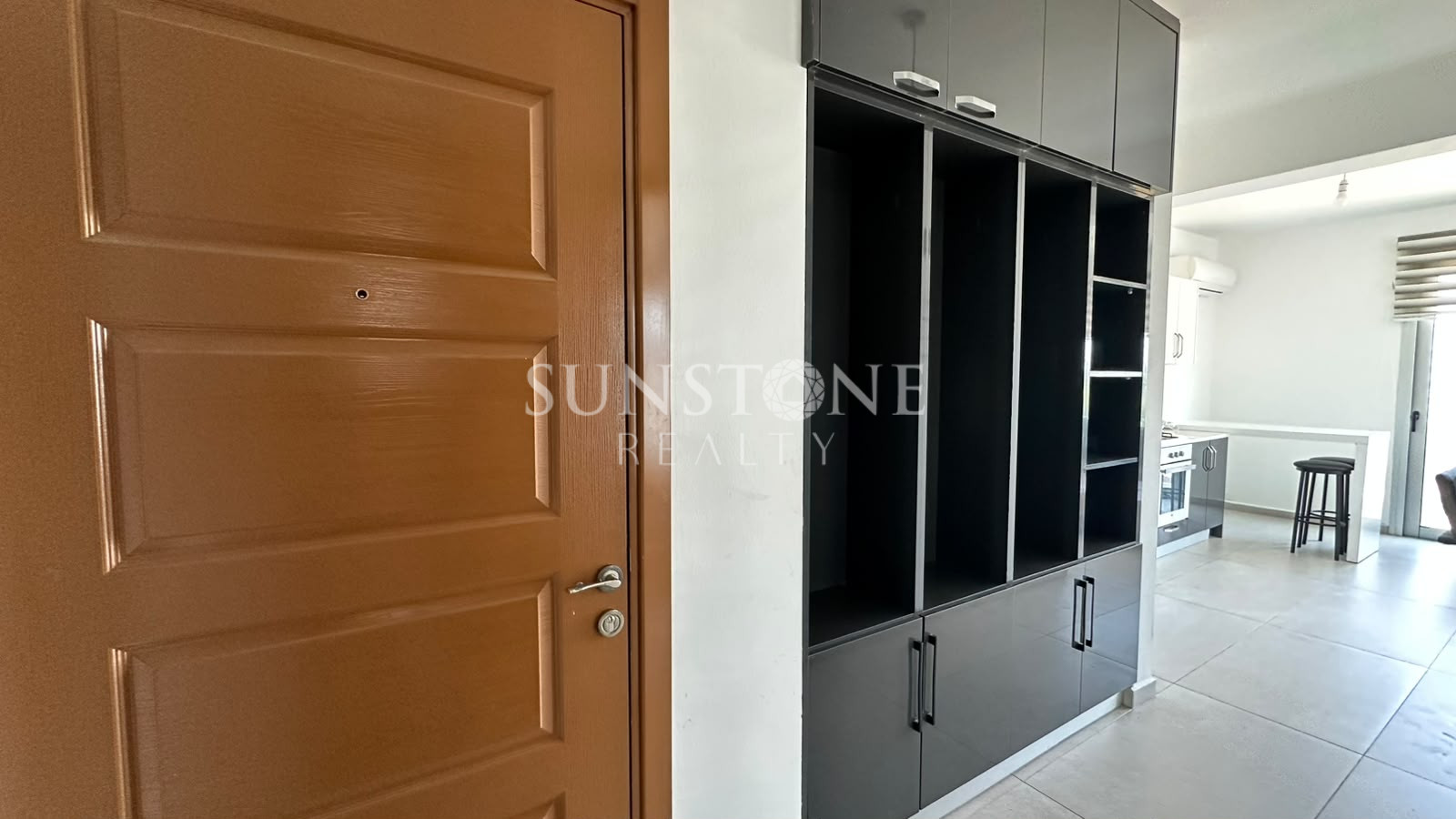 Kıbrıs Girne Merkez'de Full Eşyalı Kiralık 1+1 Daire  6