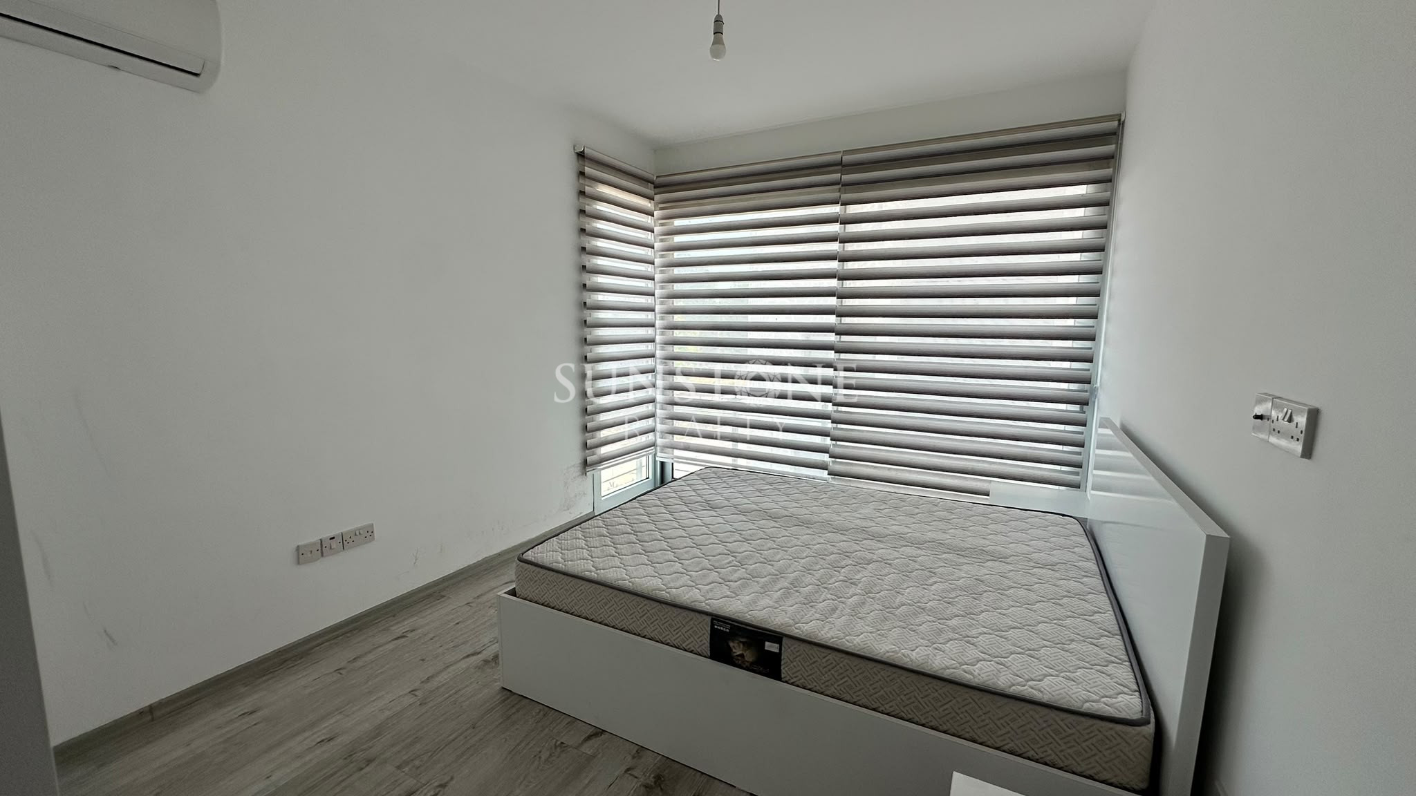 Kıbrıs Girne Merkez'de Full Eşyalı Kiralık 1+1 Daire  5
