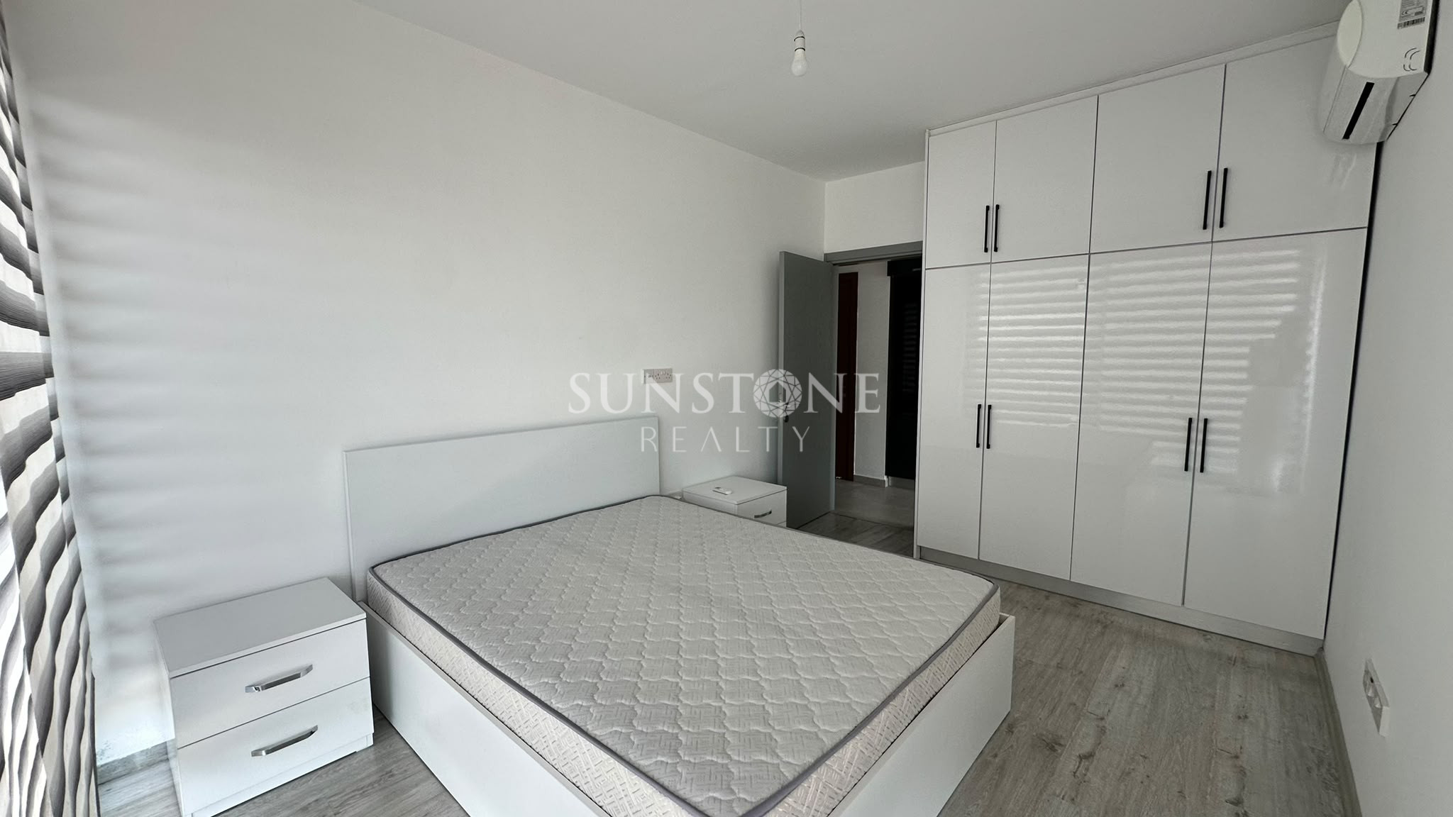 Kıbrıs Girne Merkez'de Full Eşyalı Kiralık 1+1 Daire  4