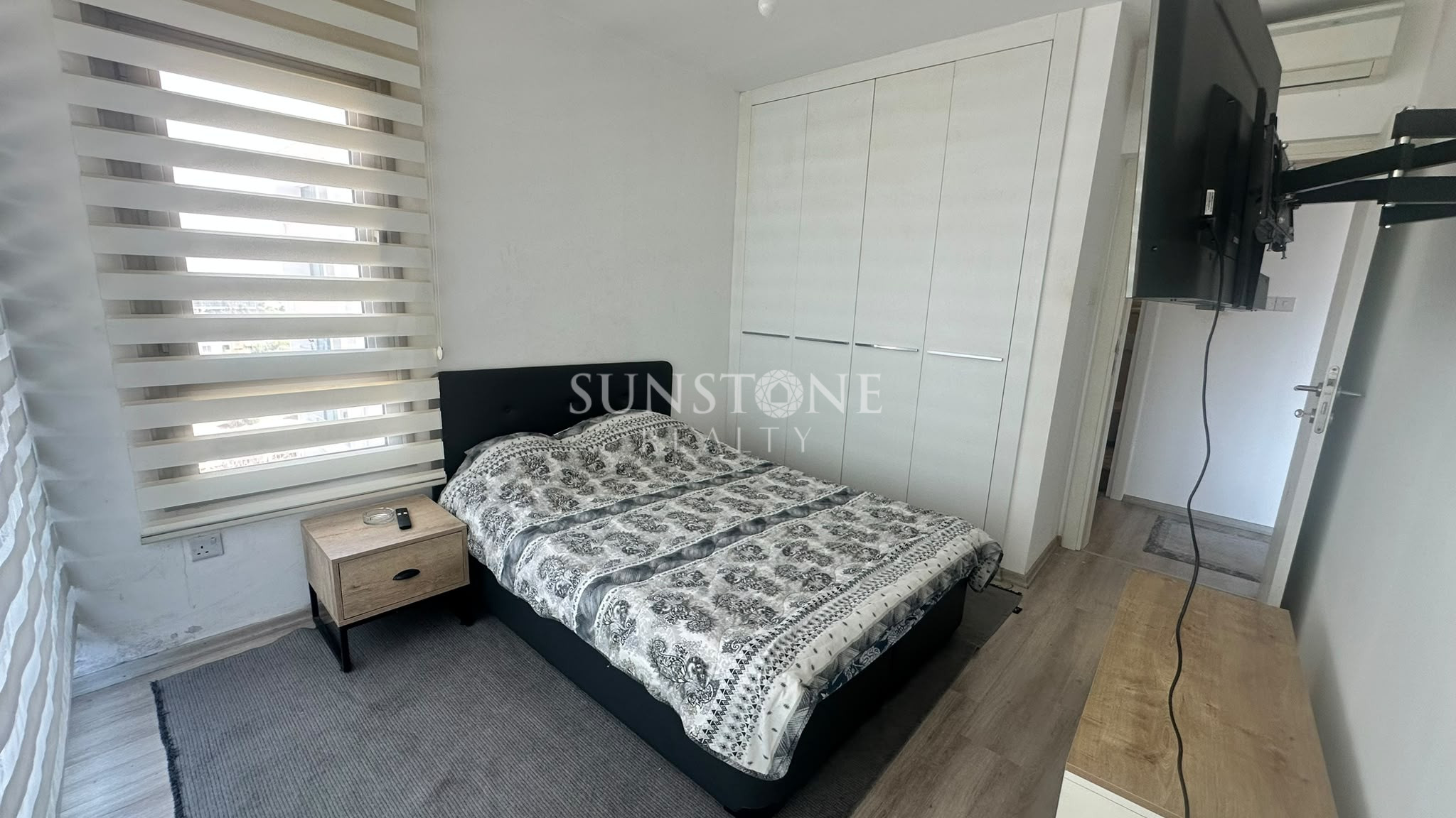 Kıbrıs Girne Merkez'de Güvenlikli Site İçerisinde Satılık Full Eşyalı 2+1 Daire 9