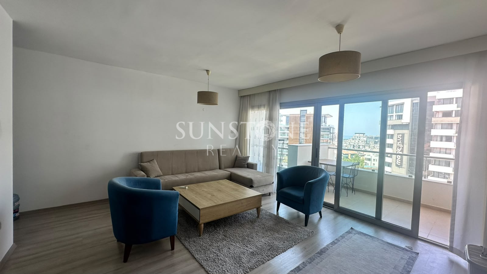 Kıbrıs Girne Merkez'de Güvenlikli Site İçerisinde Satılık Full Eşyalı 2+1 Daire 5