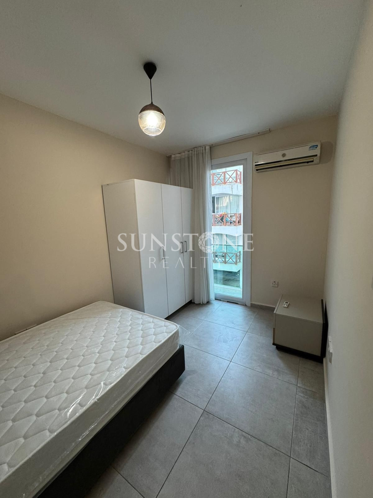 Kıbrıs Girne Merkez'de Satılık 2+1 Full Eşyalı Daire. 12