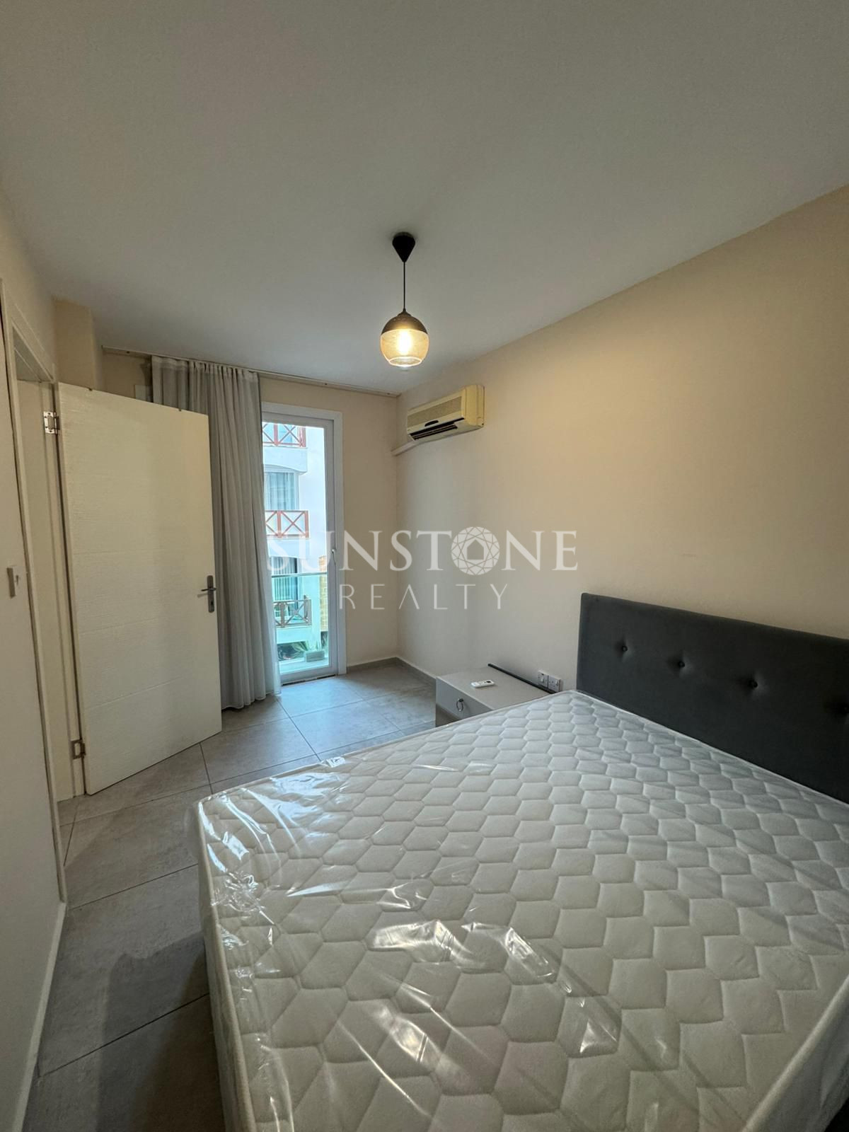 Kıbrıs Girne Merkez'de Satılık 2+1 Full Eşyalı Daire. 11