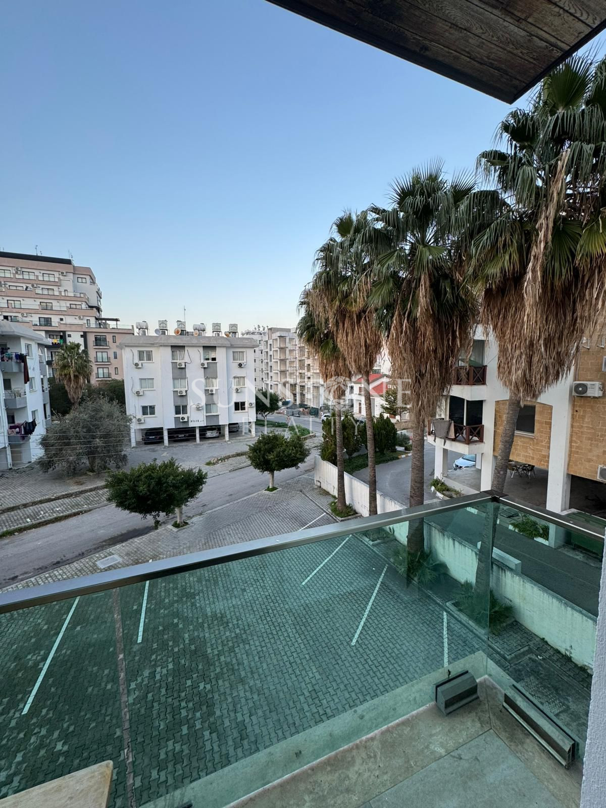 Kıbrıs Girne Merkez'de Satılık 2+1 Full Eşyalı Daire. 2