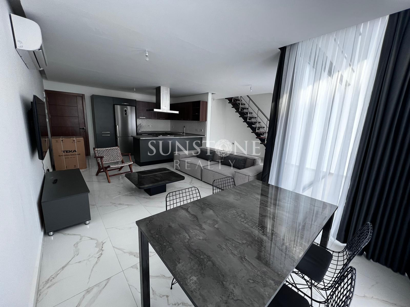 Luxury Fully Furnished Modern Loft Apartment in Girne City Center, Cyprus 4