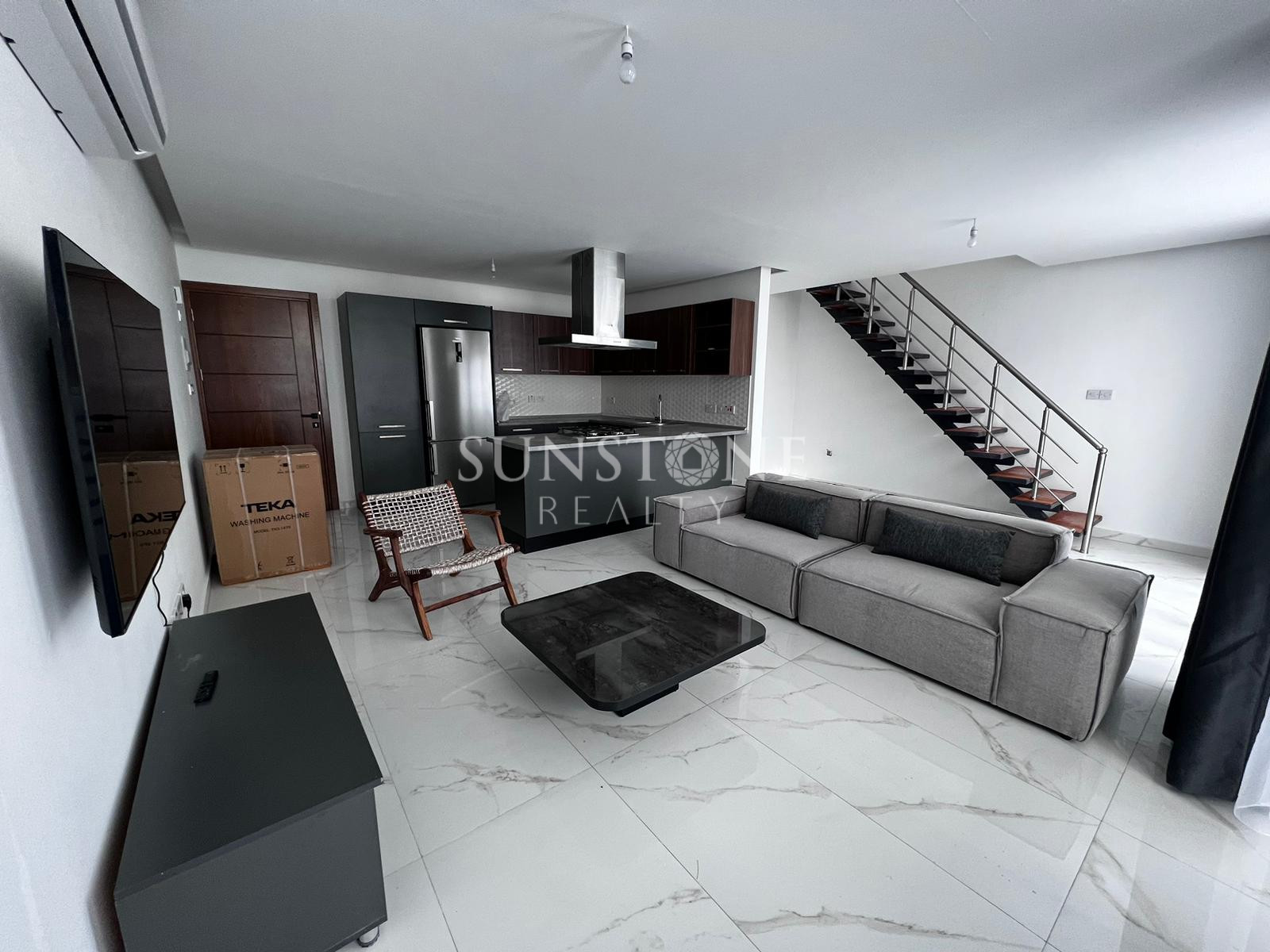 Luxury Fully Furnished Modern Loft Apartment in Girne City Center, Cyprus 2