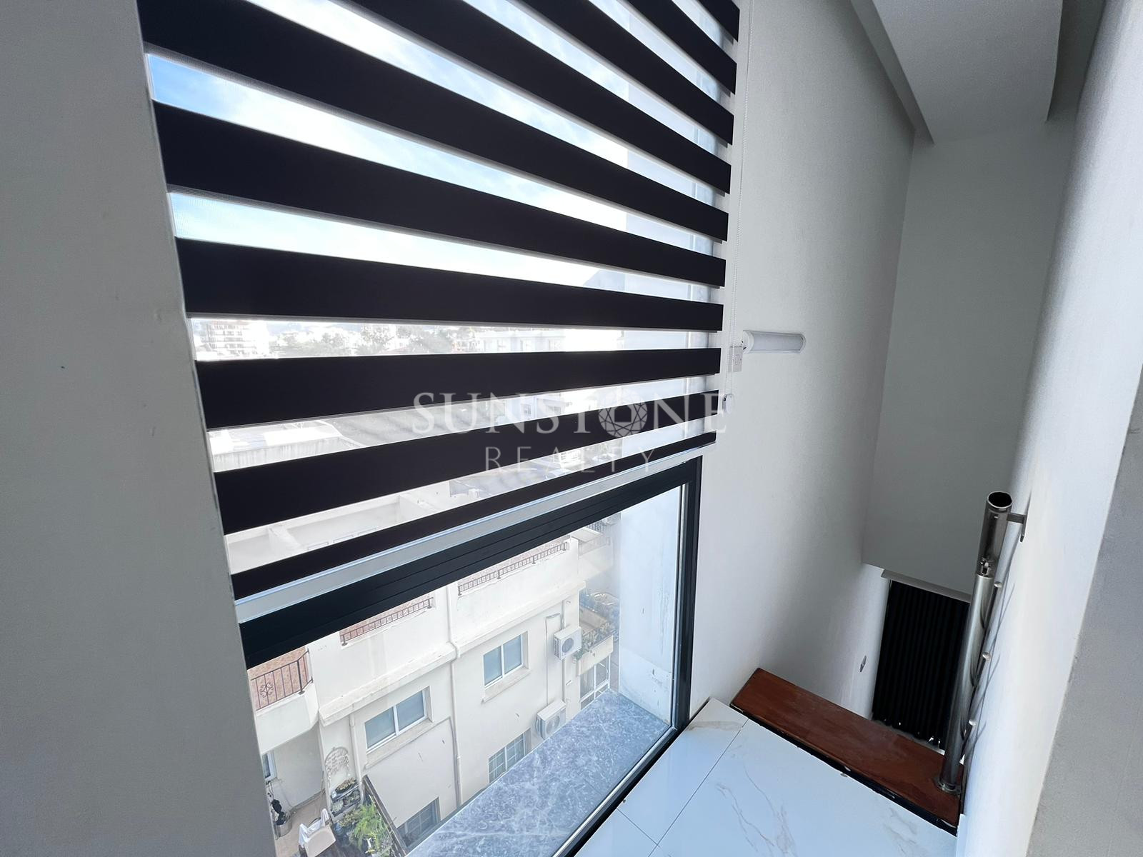 Luxury Fully Furnished Modern Loft Apartment in Girne City Center, Cyprus 10