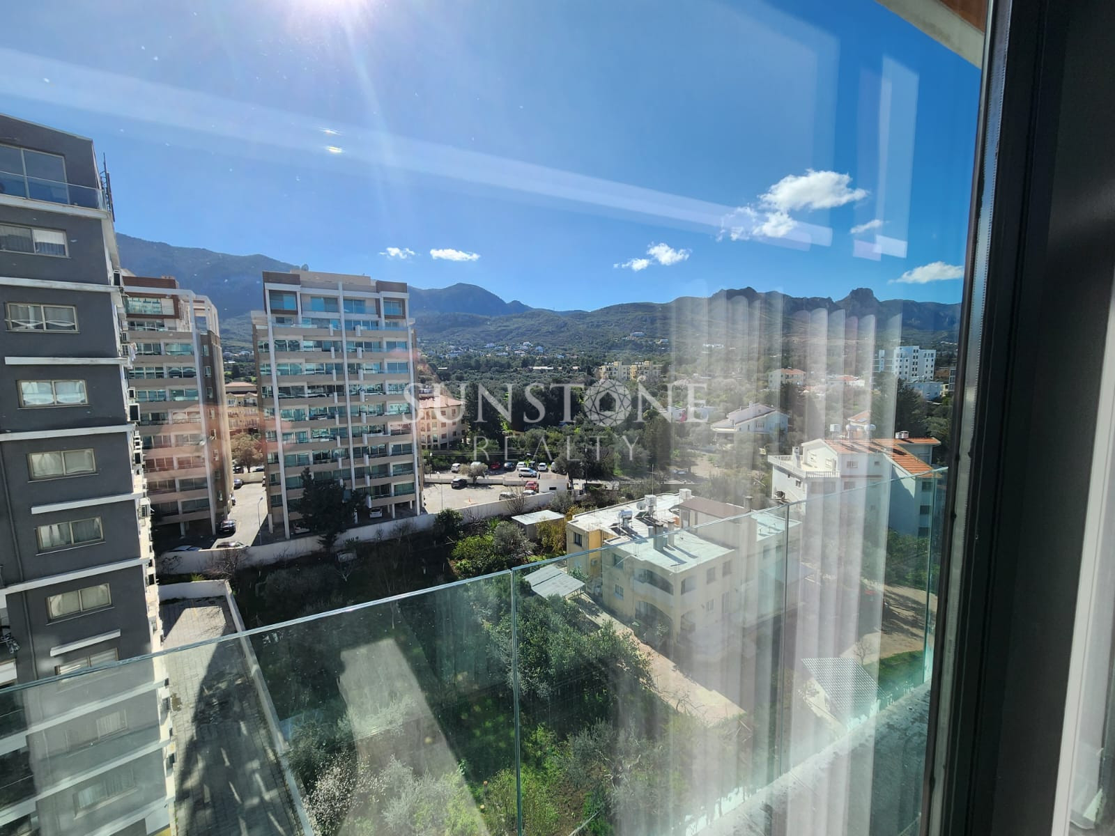 Kıbrıs Girne Merkezde Satılık Türk Koçanlı 2+1 Lüks Daire. 21