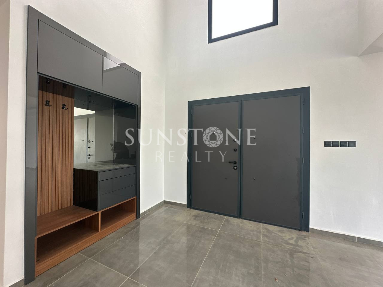 Kıbrıs Girne Ozanköy Bölgesinde Satılık 4+1 Modern Villa 6