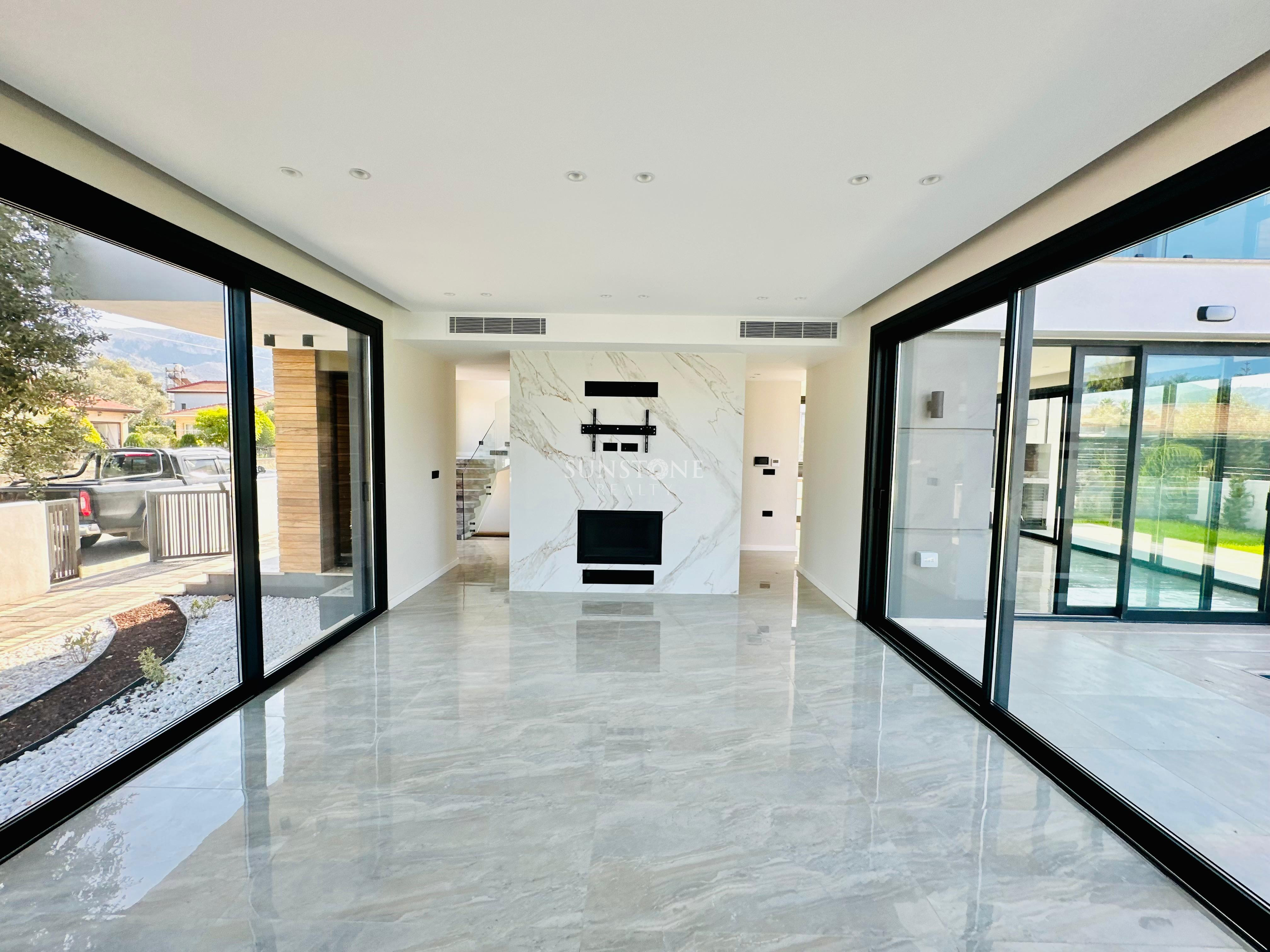 Kıbrıs Girne Ozanköy de Satılık Türk Tapulu Lüx 3+1 Villa 7