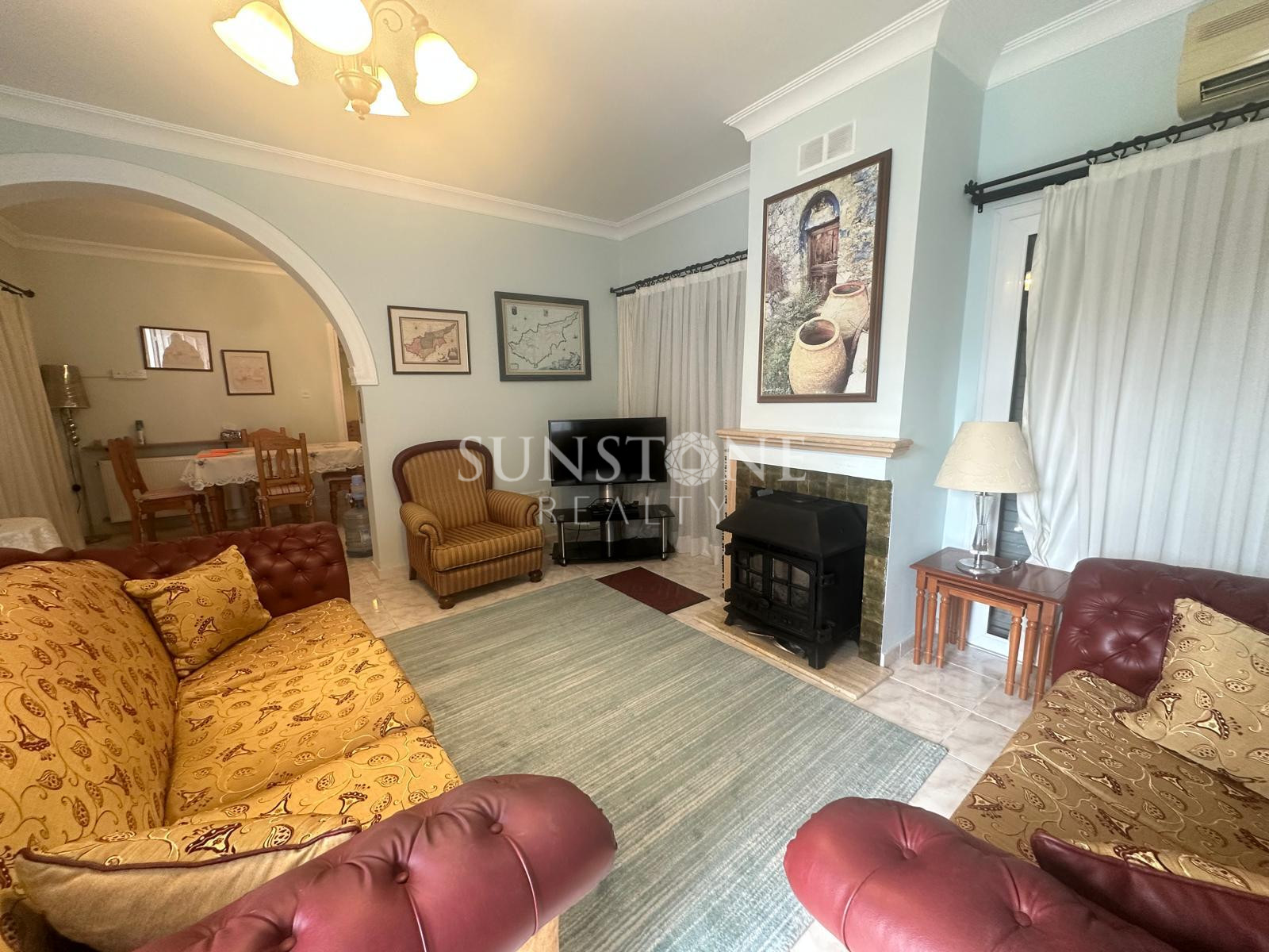 Kıbrıs Girne Ozanköy'de Full Eşyalı Özel Havuzlu  Kiralık 4+1 Villa 4