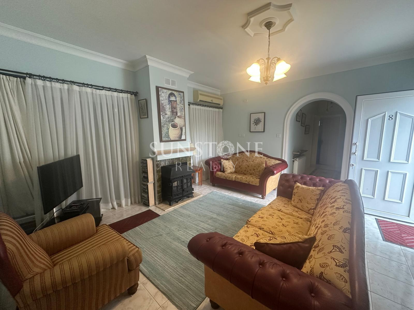 Kıbrıs Girne Ozanköy'de Full Eşyalı Özel Havuzlu  Kiralık 4+1 Villa 6