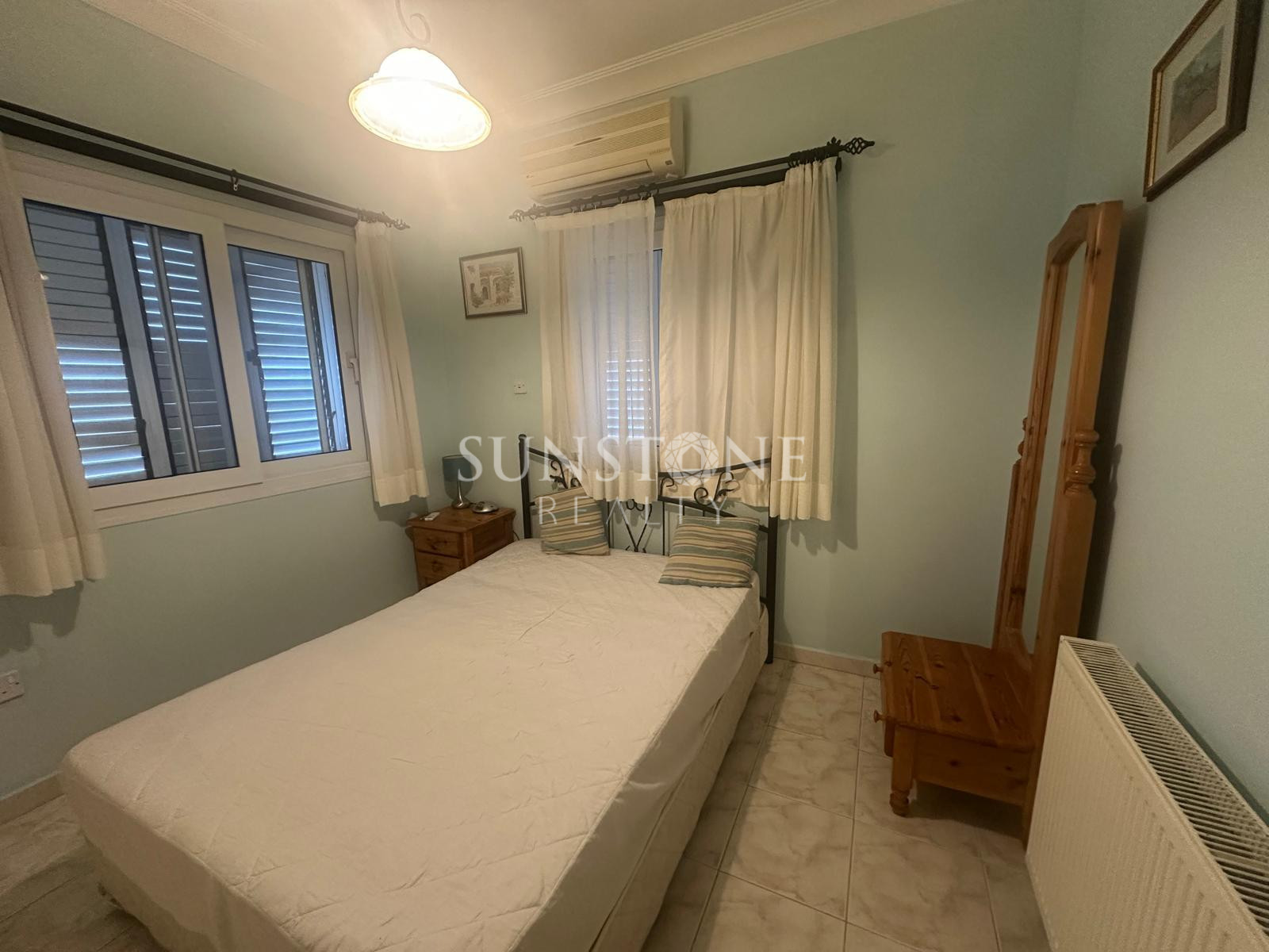 Kıbrıs Girne Ozanköy'de Full Eşyalı Özel Havuzlu  Kiralık 4+1 Villa 9