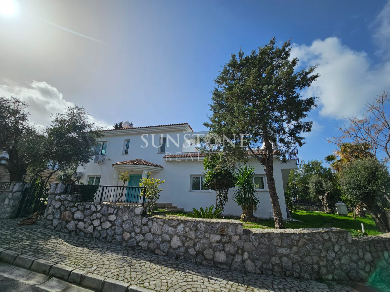Kıbrıs Girne Ozankoyde Satılık 4+1 Türk Koçanlı Havuzlu Villa 8