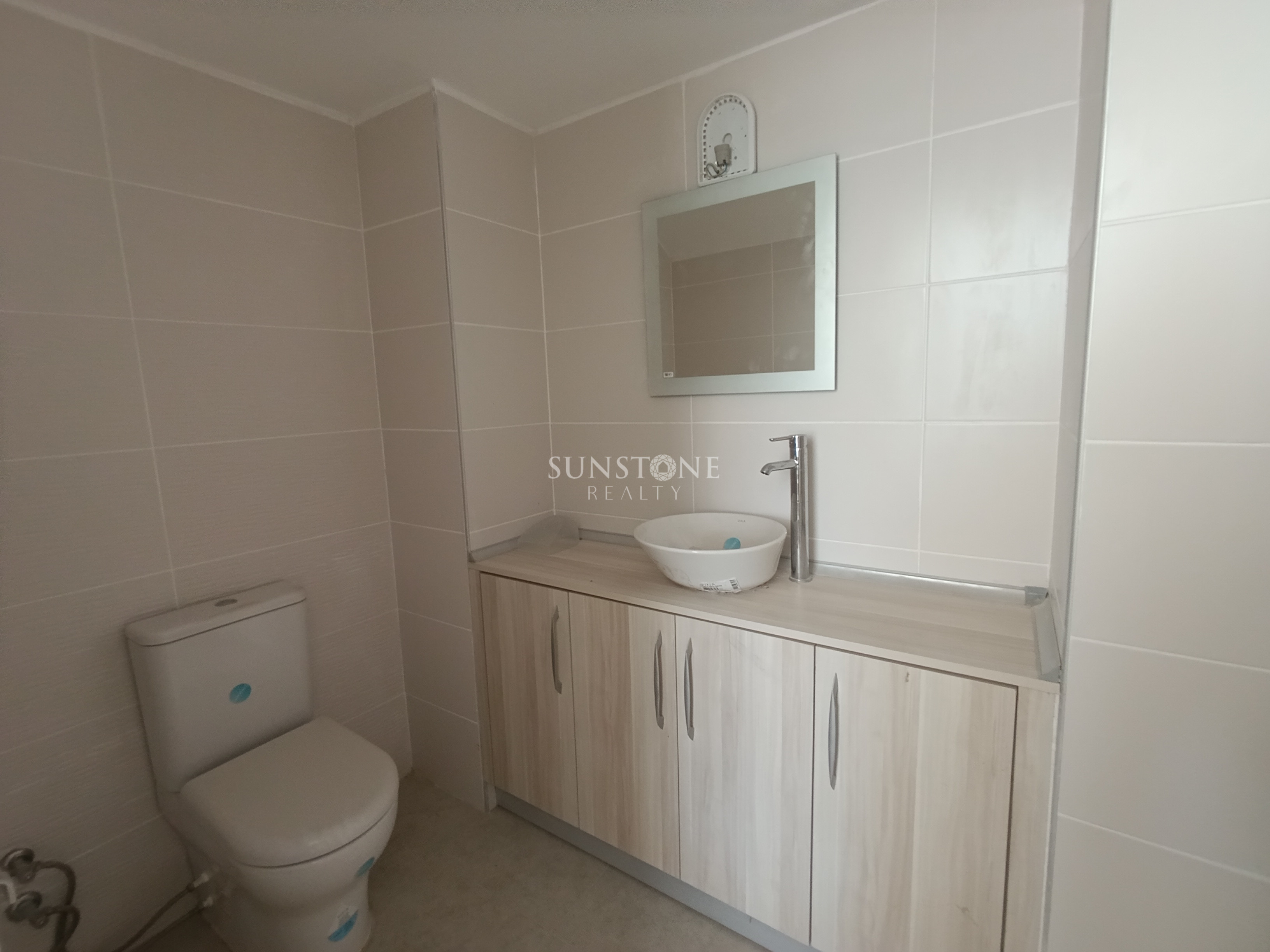 Kıbrıs Girne Yeşiltepe de 3+1 Satılık Villa 24