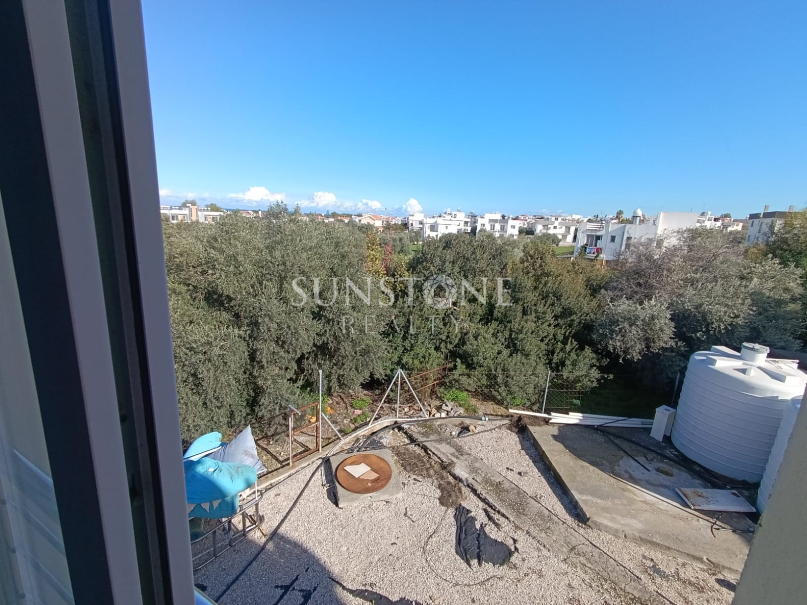 Kıbrıs Girne Zeytinlik bölgesinde 1+1 site içerisinde Kiralık Daire  0