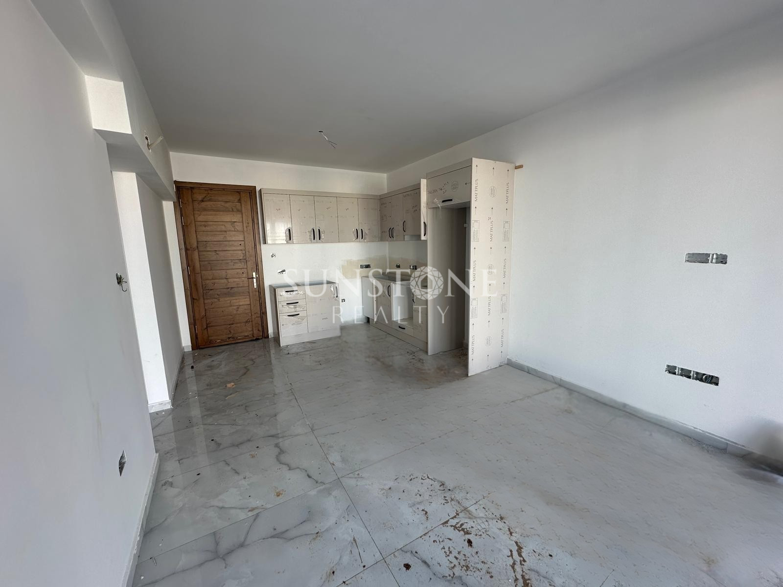 Yeni Erenköy Iskele: Turnkey Brand-New Project Ready For Summer! 1+1 Apartment For Sale 3