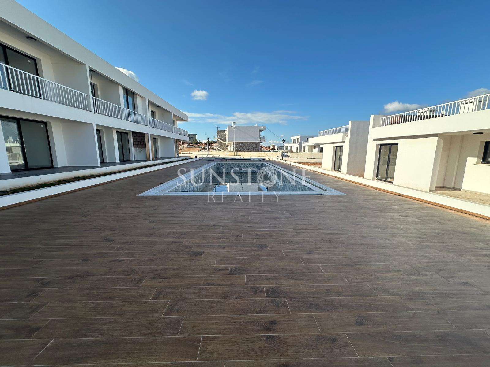 Yeni Erenköy Iskele: Turnkey Brand-New Project Ready For Summer! 1+1 Apartment For Sale 2
