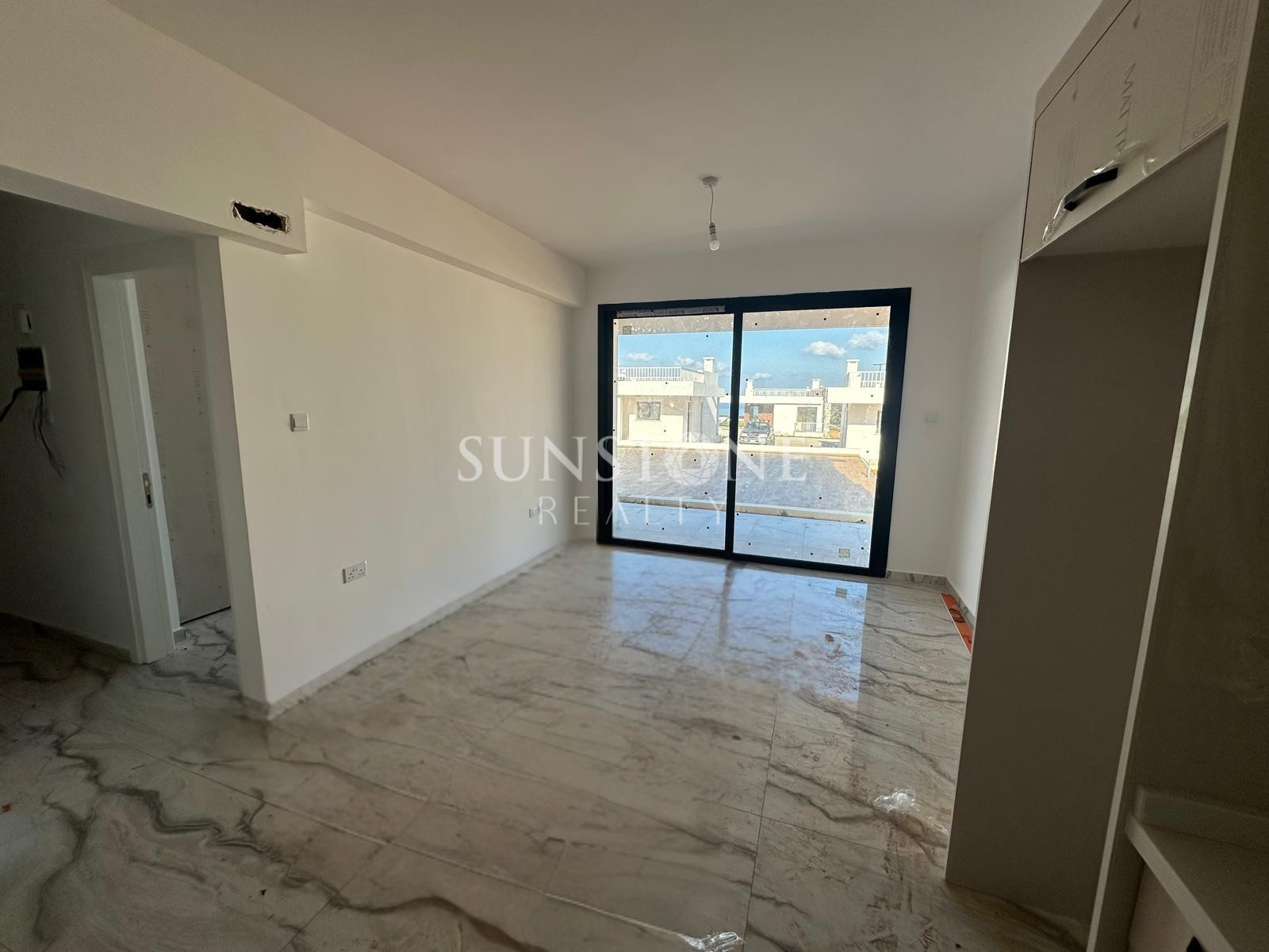 Yeni Erenköy Iskele: Turnkey Brand-New Project Ready For Summer! 1+1 Apartment For Sale 11