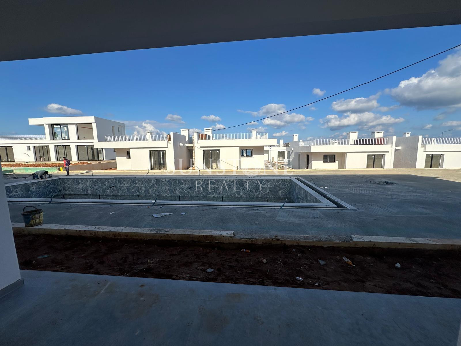 Yeni Erenköy Iskele: Turnkey Brand-New Project Ready For Summer! 1+1 Apartment For Sale 2