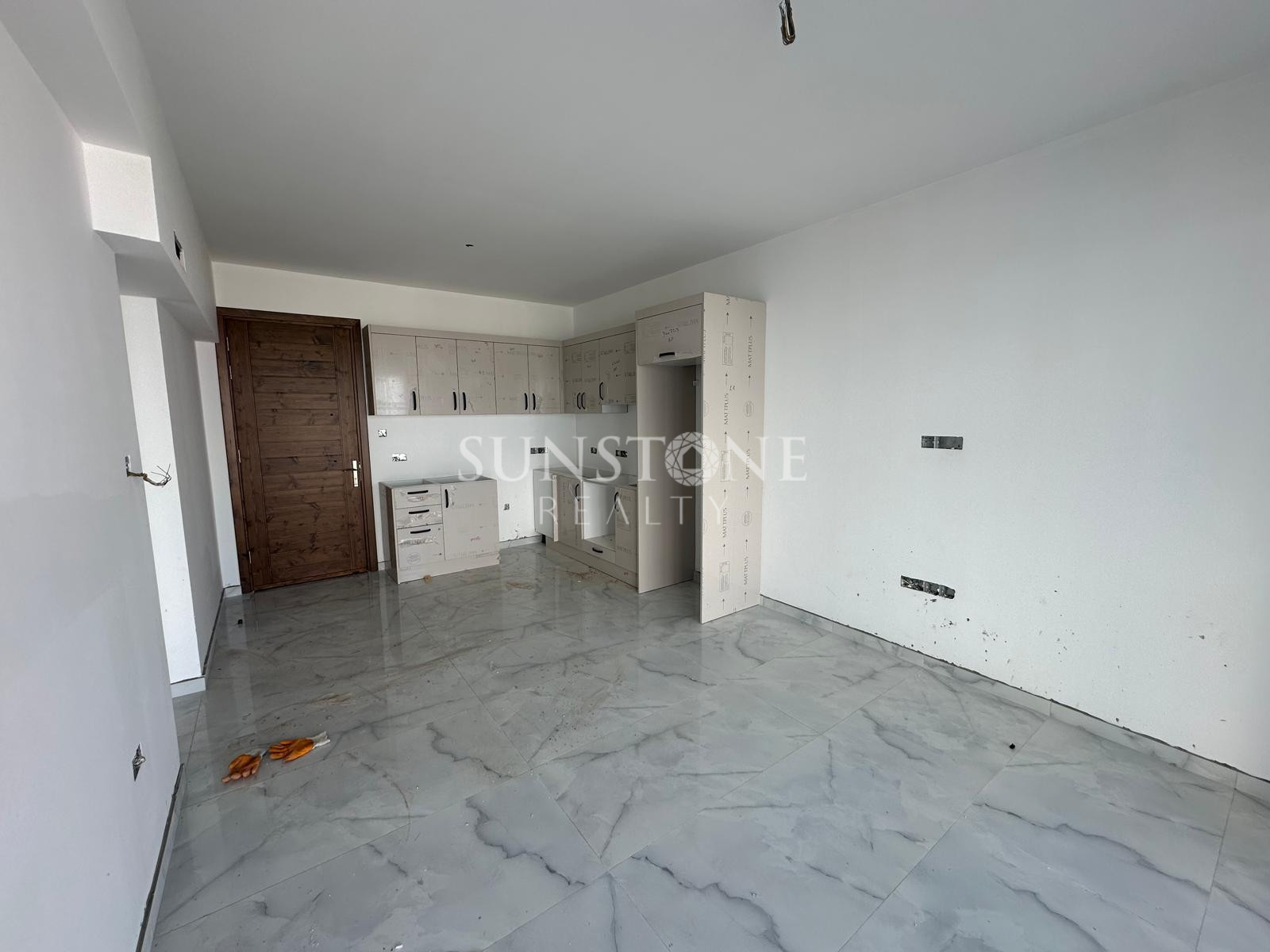 Yeni Erenköy İskele: Turnkey Brand-New Project Ready for Summer! 1+1 Apartment for Sale 6