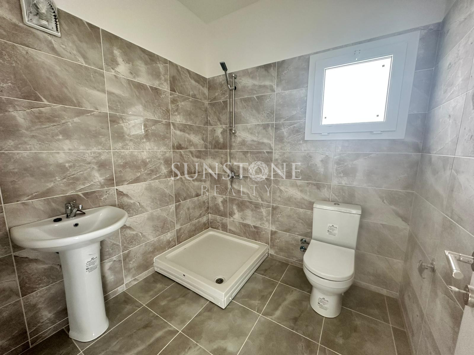 Kıbrıs Lefkoşa Kanlıköy’de Satılık 2+1 Daire 11