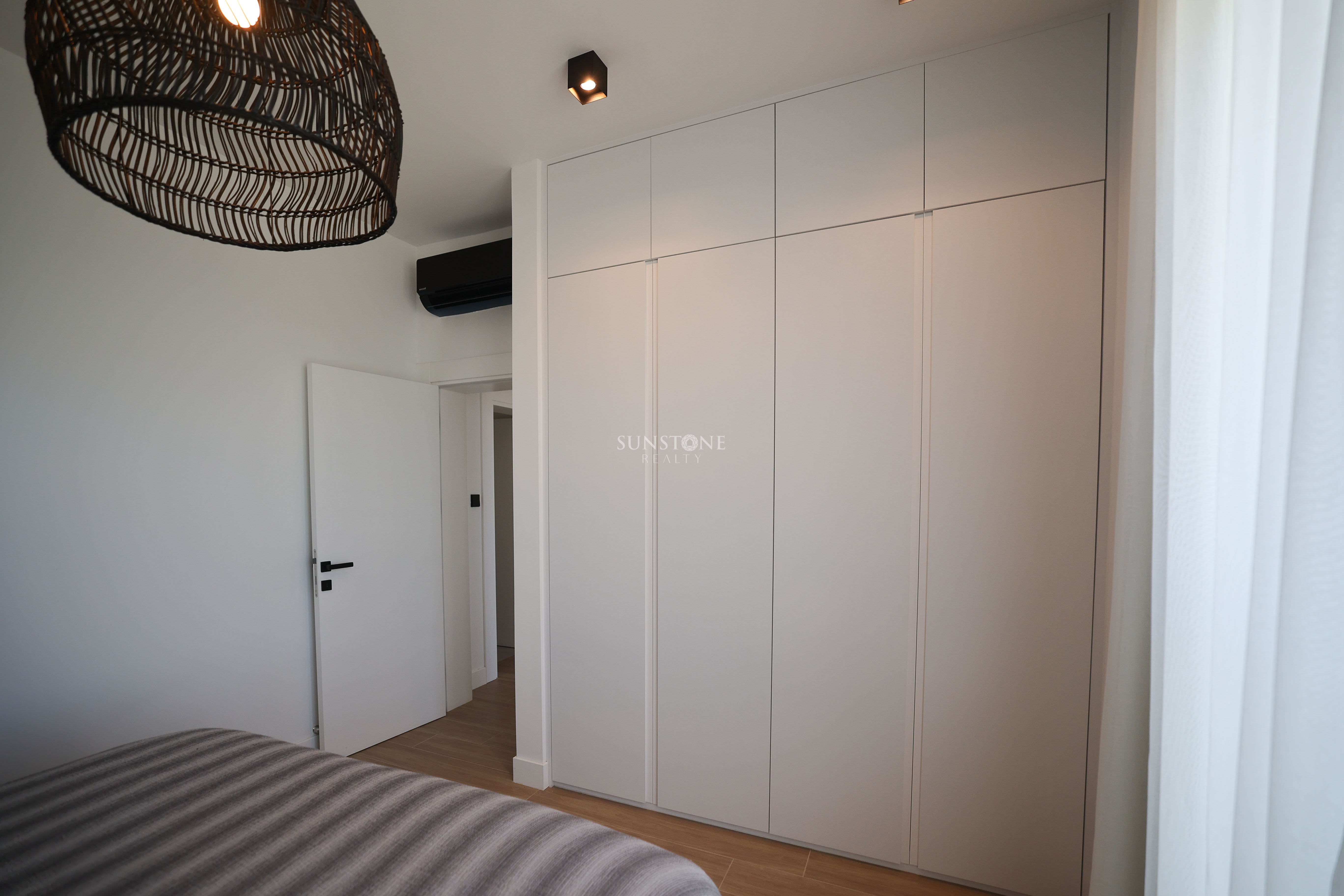 Prestigious 2+1 Luxury Garden Apartment for Sale in Terra Site with High Rental Potential 8