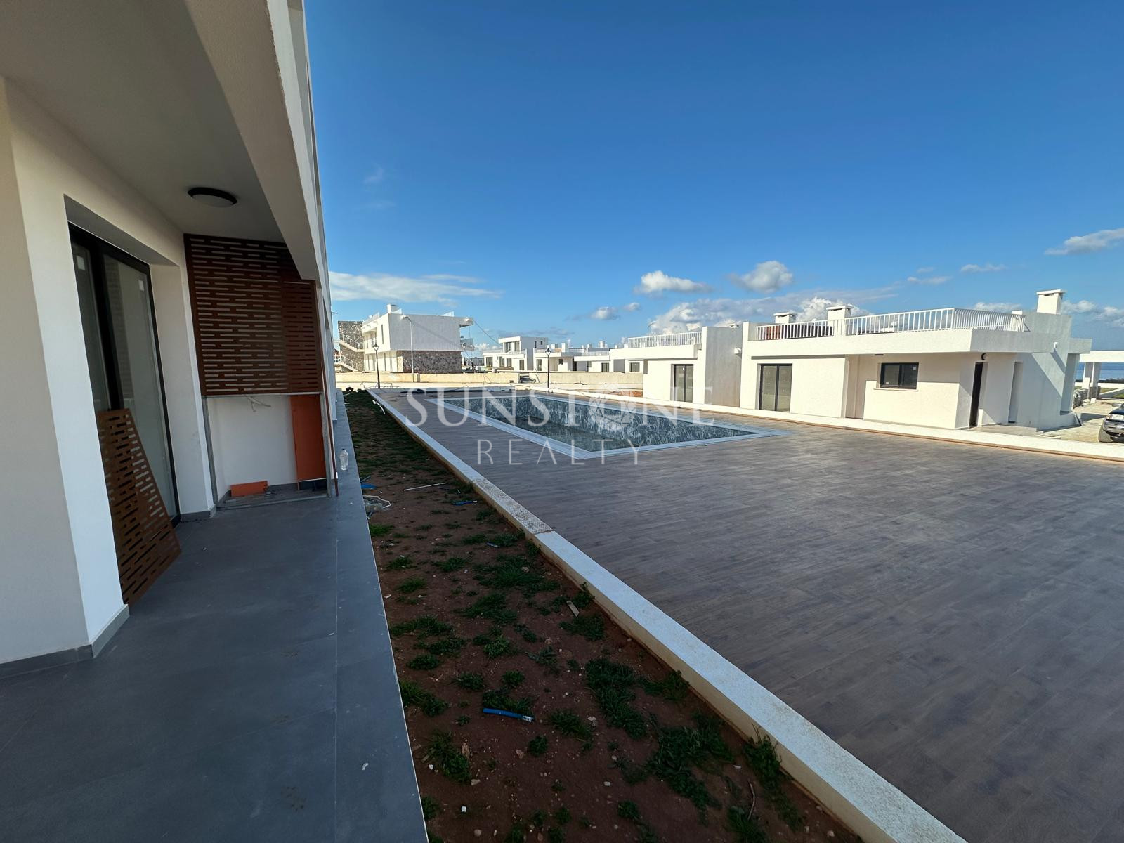 Yeni Erenköy Iskele: Turnkey Brand-New Project Ready For Summer! 1+1 Apartment For Sale 2