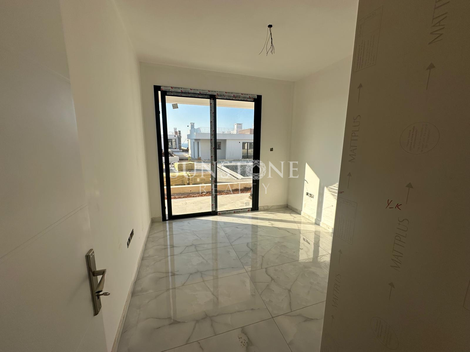 Yeni Erenköy Iskele: Turnkey Brand-New Project Ready For Summer! 1+1 Apartment For Sale 7